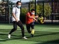 新型冠状病毒踢足球吗，新型冠状病毒踢足球吗会传染吗